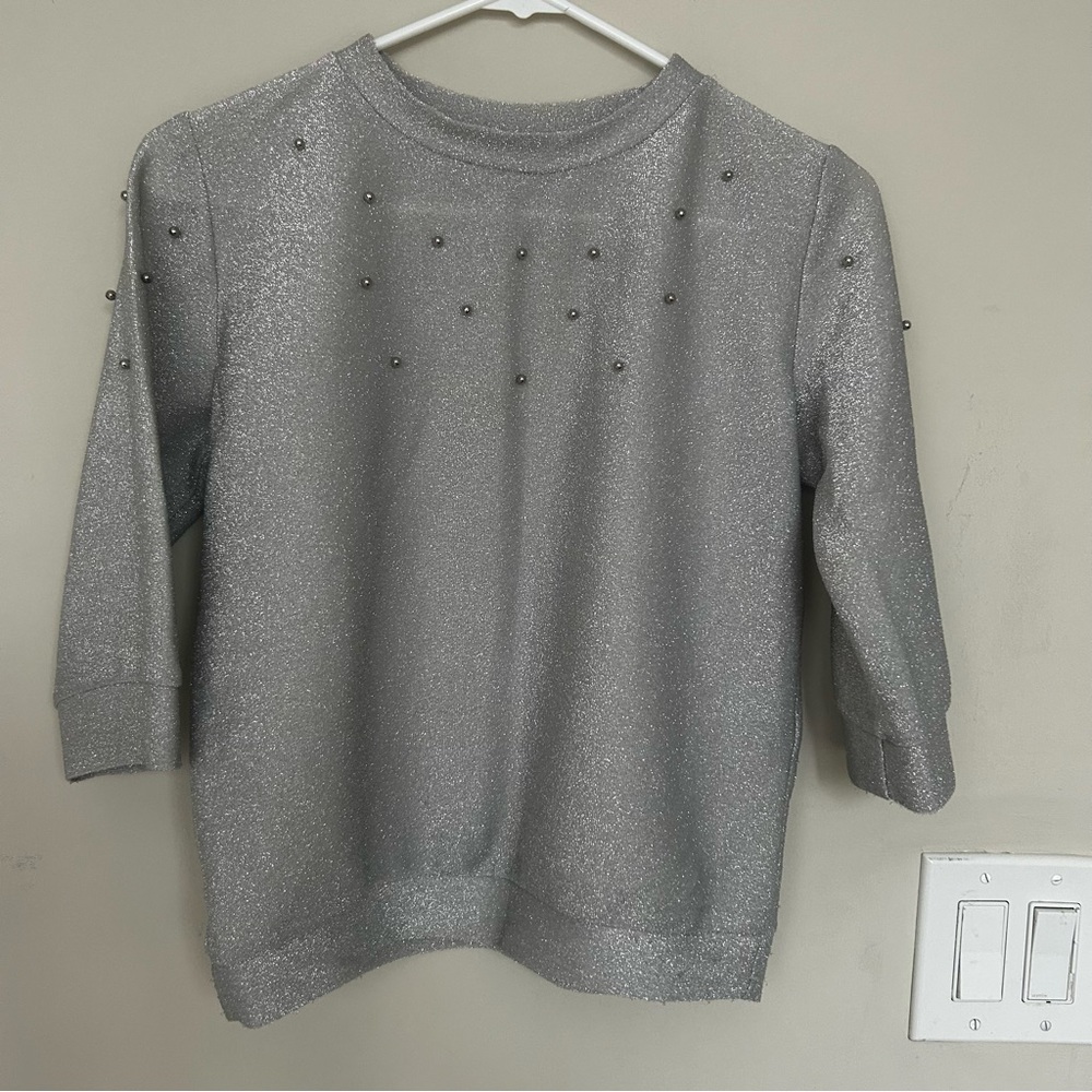 NWOT Silver sparkling Beaded Top 3/4 sleeves size 4